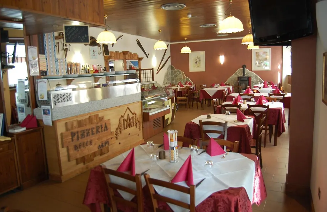 Hotel Delle Alpi-1